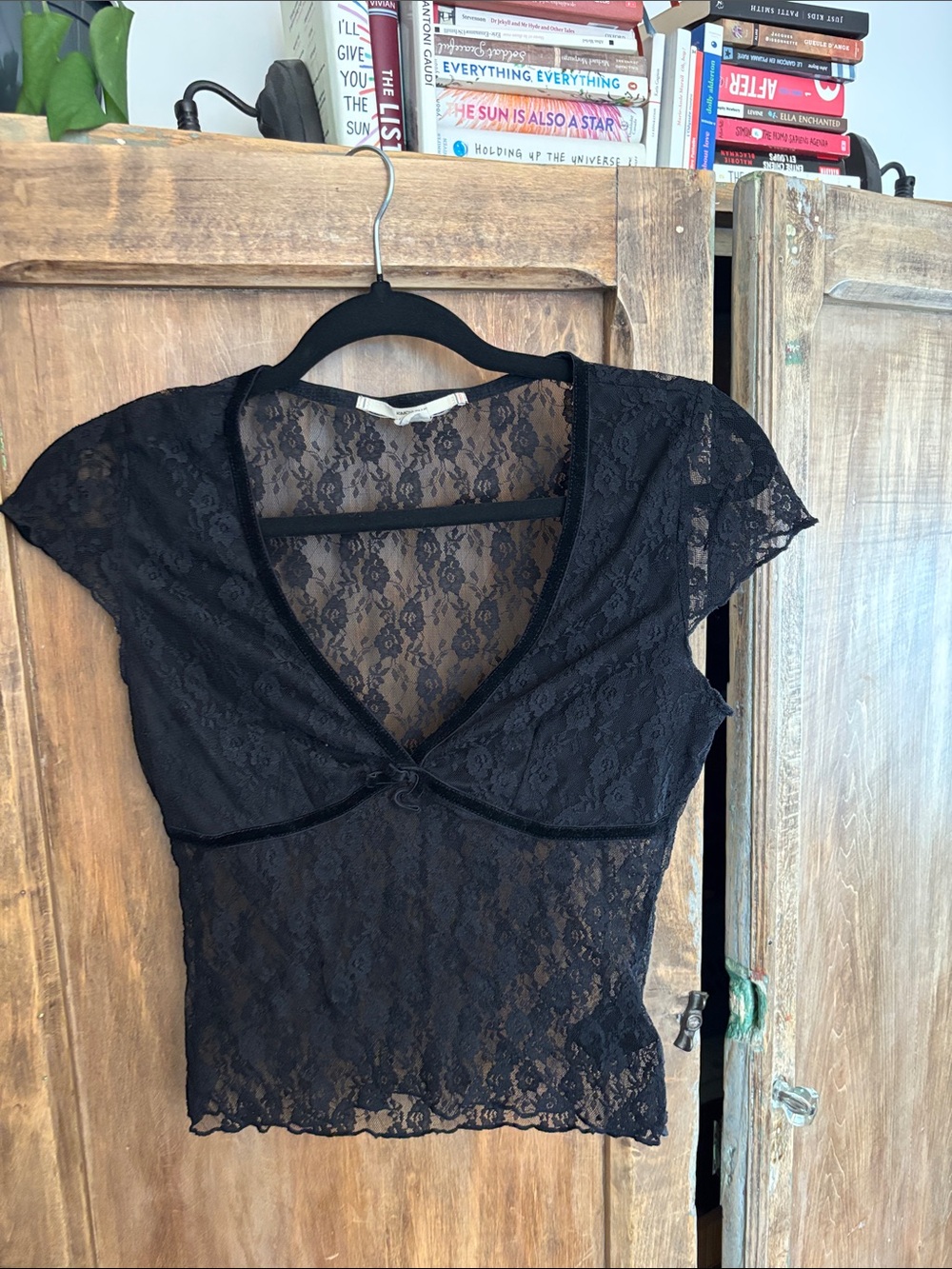 Kimchi Blue Black Lace Short Sleeve V-Neck Top